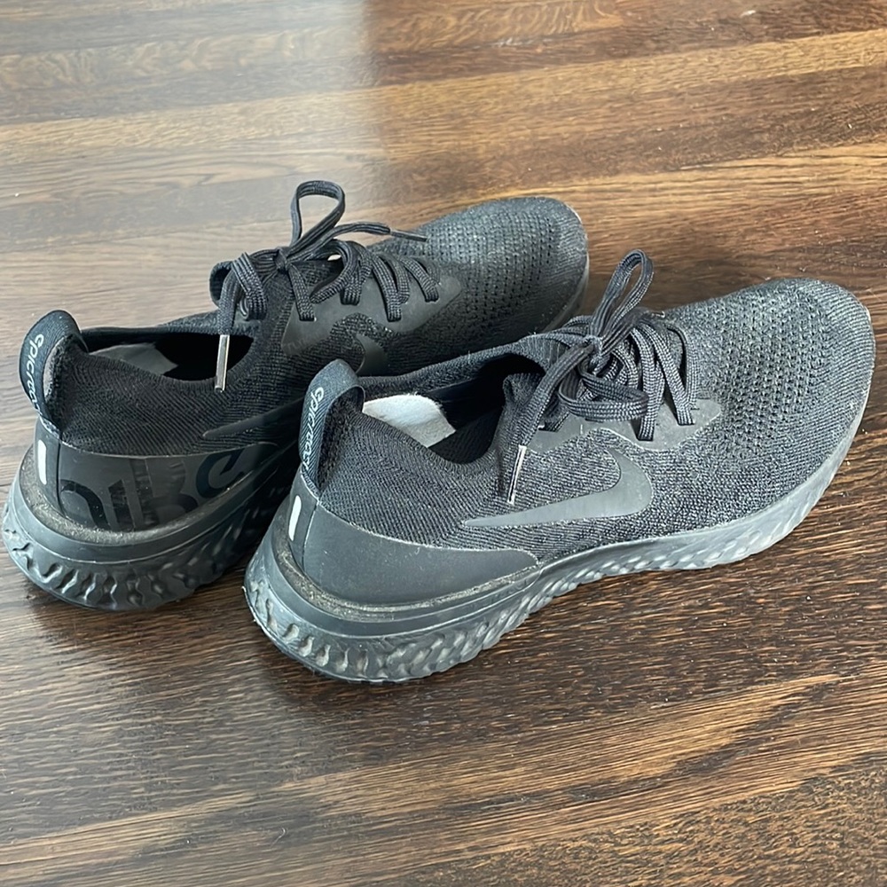 Nike men’s epic react shoes. Size 7.5. Barely worn.